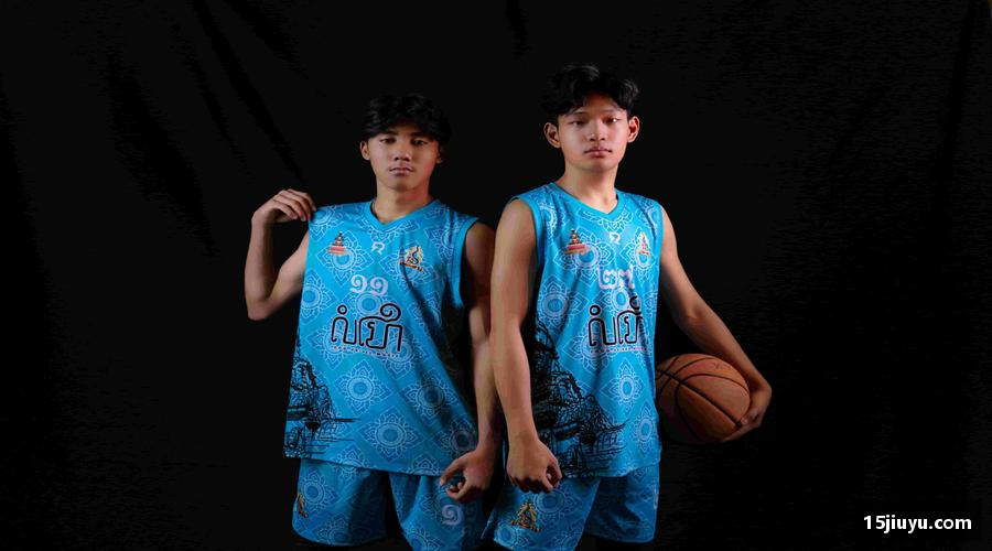 6163银河.net163🏆冠军同款，与偶像共享荣耀时刻！